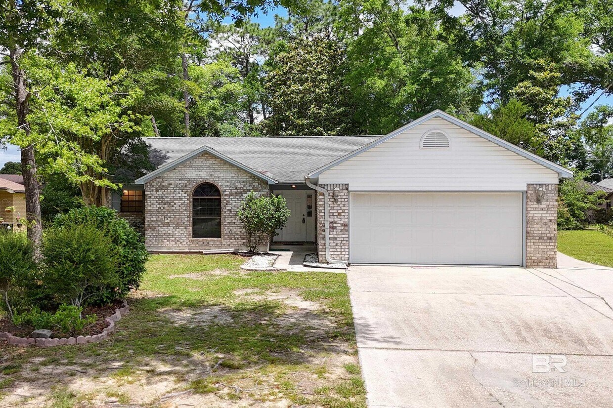 Primary Photo - 2776 Santa Rosa Dr