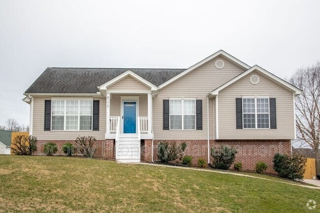 Building Photo - 8170 Fatherson Cir