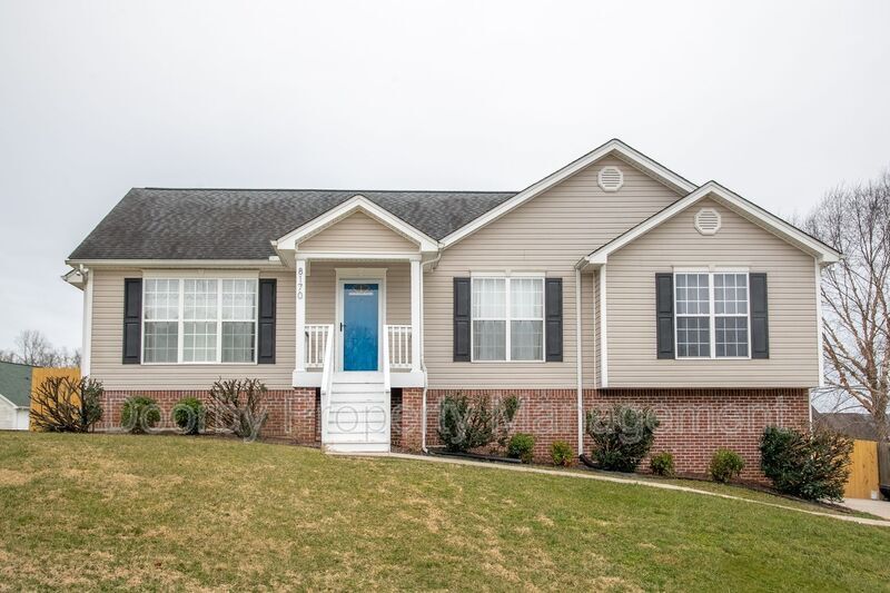Foto principal - 8170 Fatherson Cir