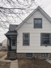 Building Photo - 2549 N Vel R. Phillips Ave