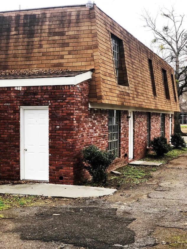 Primary Photo - 962 53rd St N