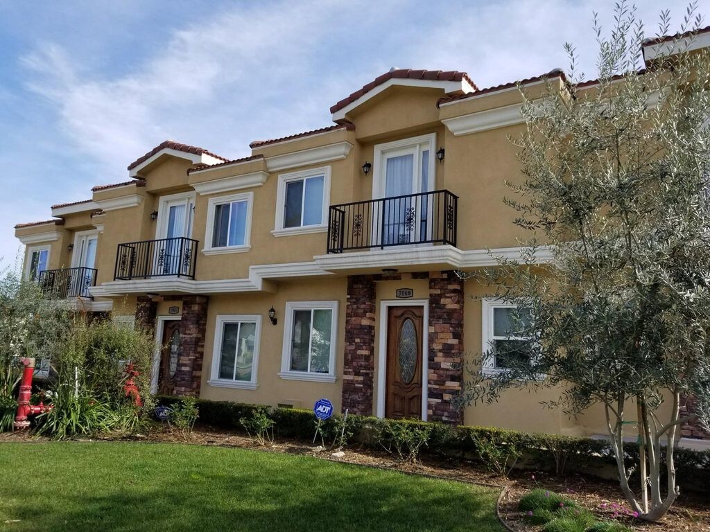 706 W Duarte Rd, Monrovia, CA 91016 Townhome Rentals in Monrovia CA