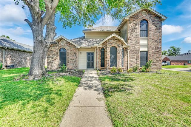 Foto principal - 5102 Wood Creek Ln