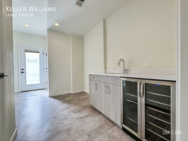 Building Photo - 3959 Inca St