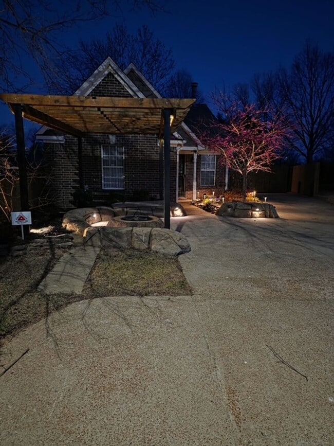 Renovated 2 Bedroom 2 Bath Home for Rent! - Renovated 2 Bedroom 2 Bath Home for Rent!