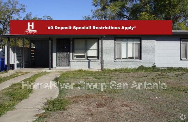 Building Photo - 111 Serna Park