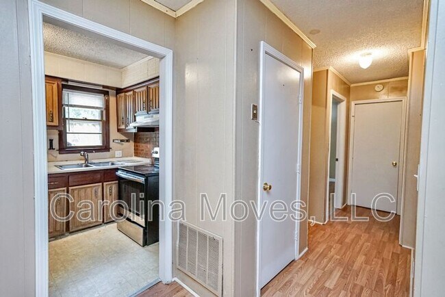 Foto del edificio - 196 Mc Arthur St