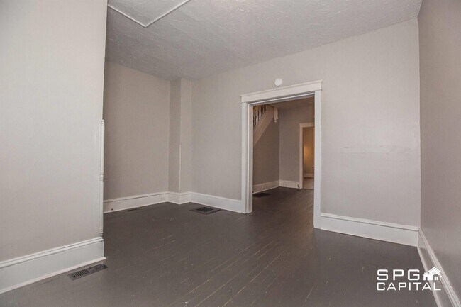 Foto del edificio - 33 S Franklin St