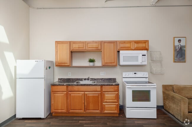 Studio - 800SF - MBS Studios