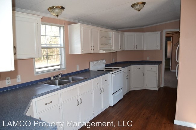 Building Photo - 2 br, 2 bath House - 638 Hancock Rd