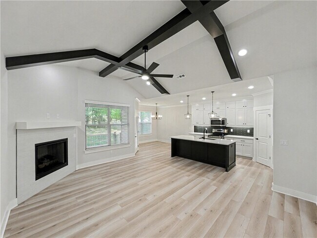 Foto del edificio - 18 Hillswick Dr