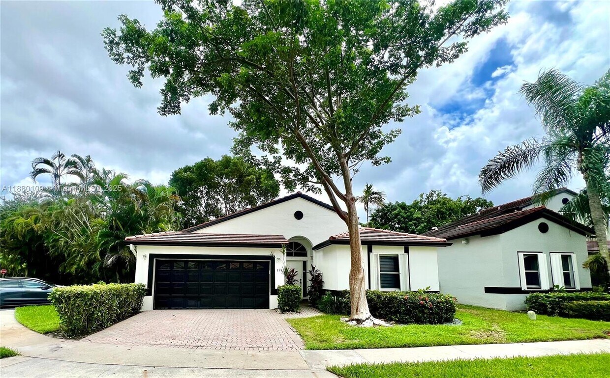 Primary Photo - 1501 SW 149th Ave