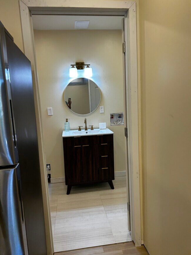 Baño - 2235 Sunset Dr