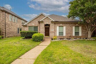 Building Photo - 12315 Red Hawk Dr