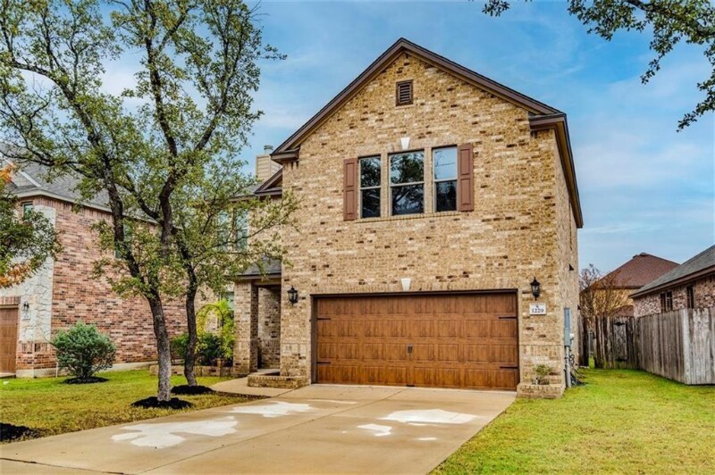 Foto principal - 1229 Yellow Iris Rd