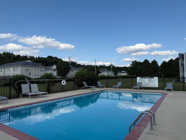 Building Photo - Courtney Square