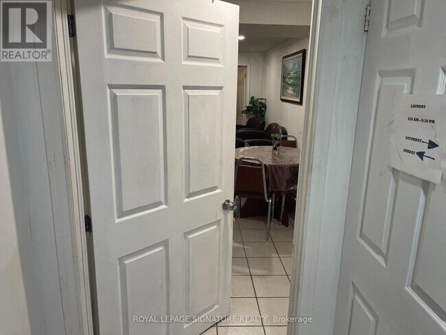 Building Photo - 62 Iangrove Terrace