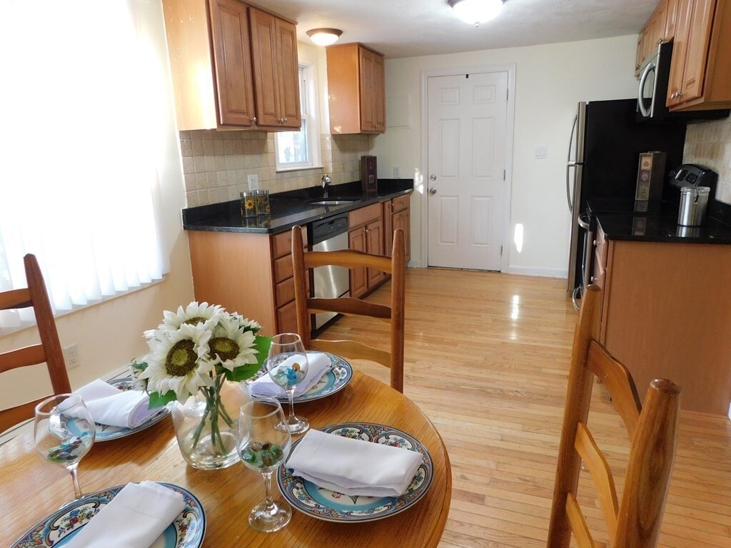 Foto principal - 251 Neponset St