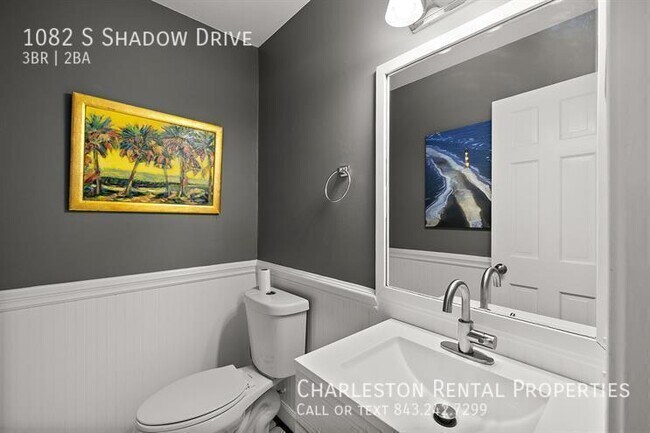 Building Photo - 1082 S Shadow Dr