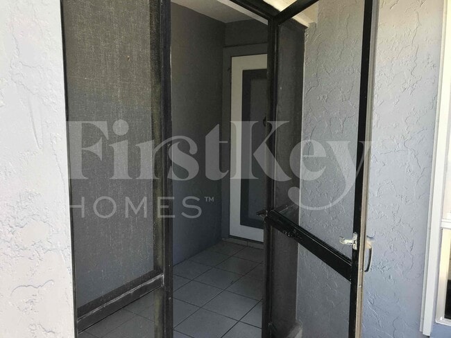 Foto del edificio - 3922 SE 2nd Ave