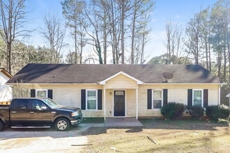 Building Photo - 6125 Pineneedle Dr SW
