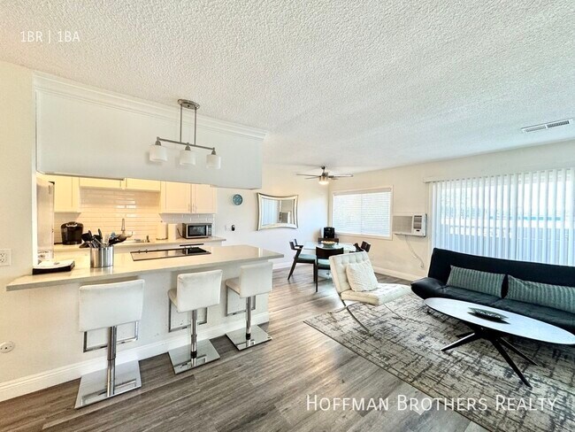 Foto del edificio - 1623 Victory Blvd