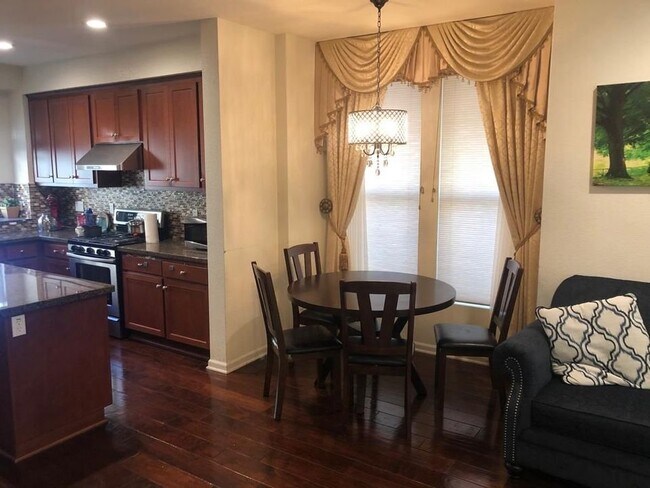 Foto del edificio - 40937 Gramercy Ter