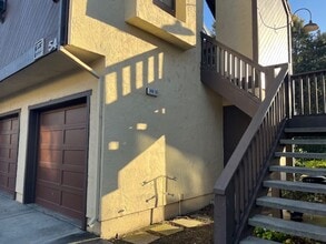 Building Photo - 14419 Outrigger Dr