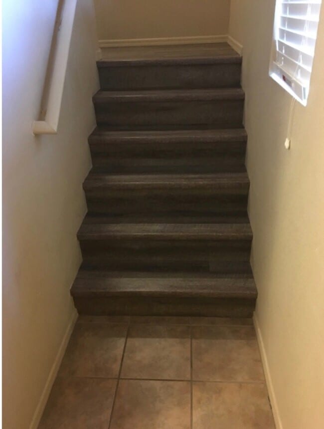 Entry - 280 S Evergreen Rd