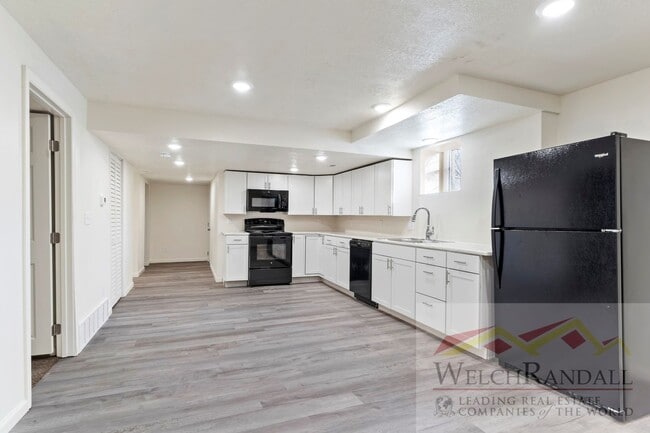 Foto del edificio - 2928 Grant Ave