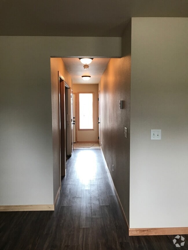 Building Photo - 3335 Warbler Way