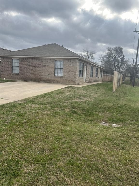 Building Photo - 401 Ave T