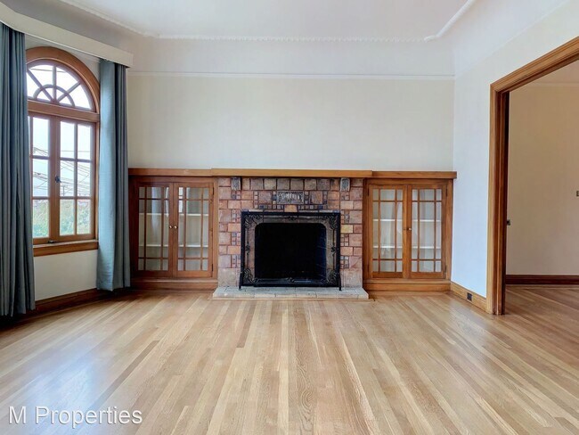 Building Photo - 3 br, 2 bath House - 1654 24th Avenue