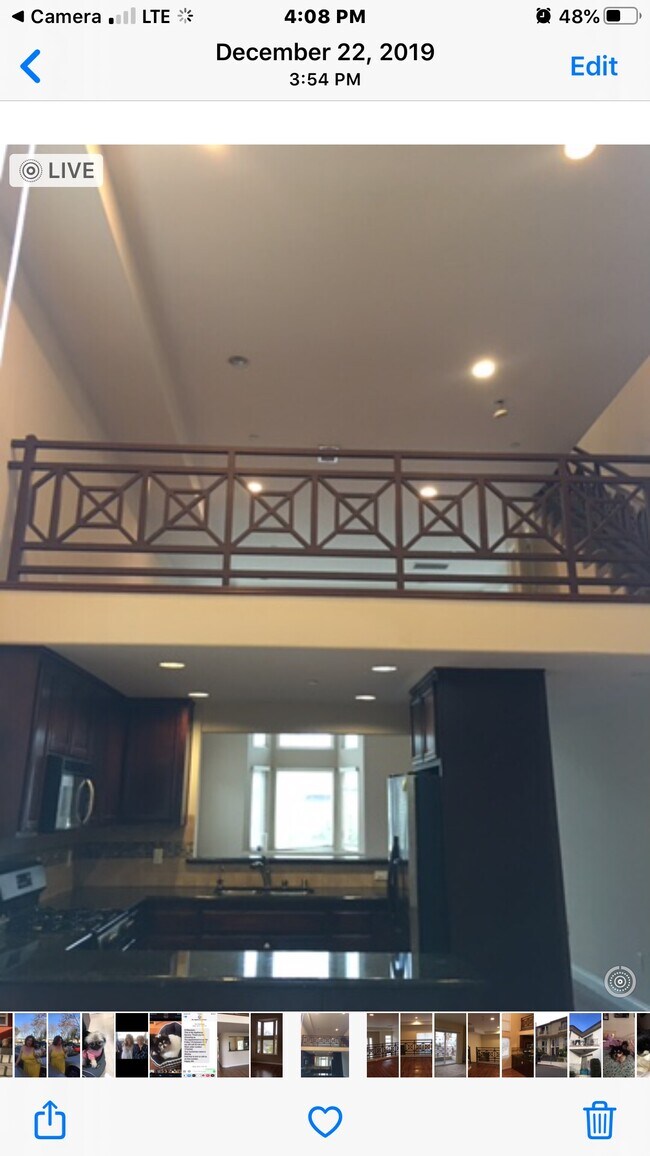 Building Photo - 4959 Laurel Canyon Blvd