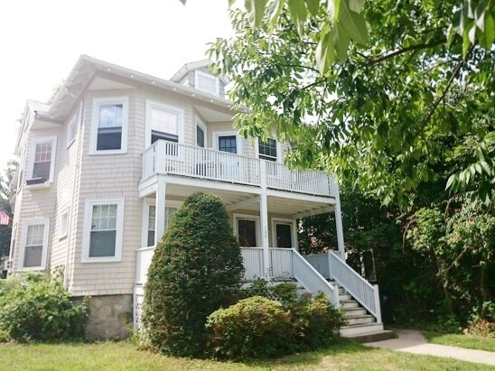 First floor of a 2Bdr Home - 100 Greaton Rd