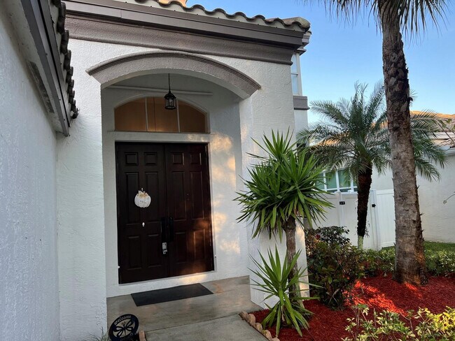 Foto del edificio - 4926 Ave