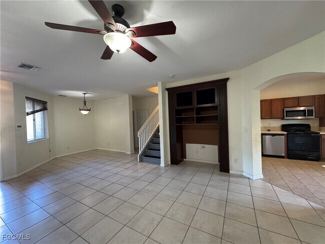 Foto del edificio - 17533 Laurel Grove Ct