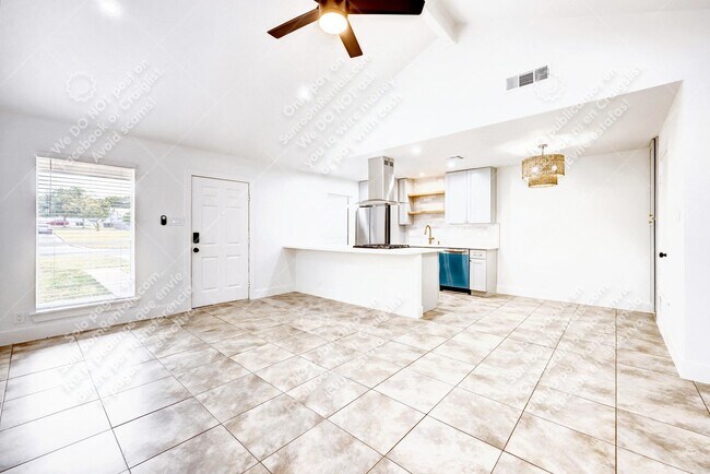 Building Photo - 11413 Ptarmigan Dr A