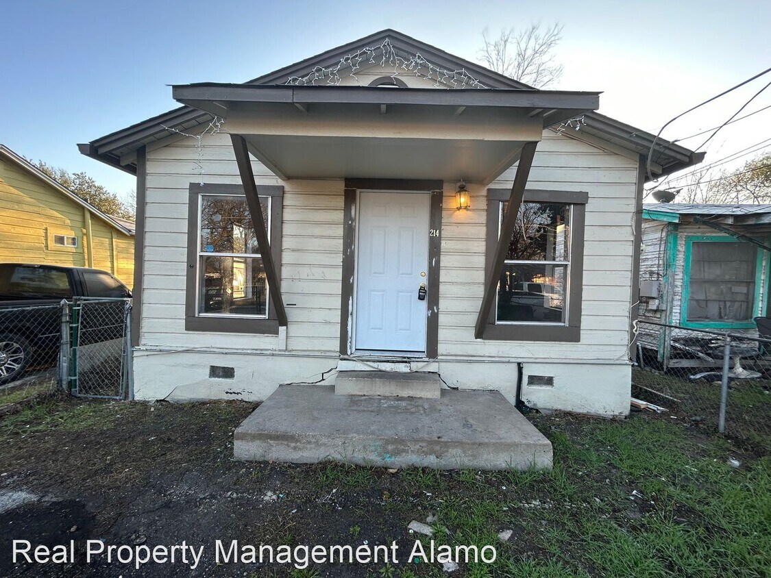 Primary Photo - 1 br, 1 bath House - 214 South San Dario A...