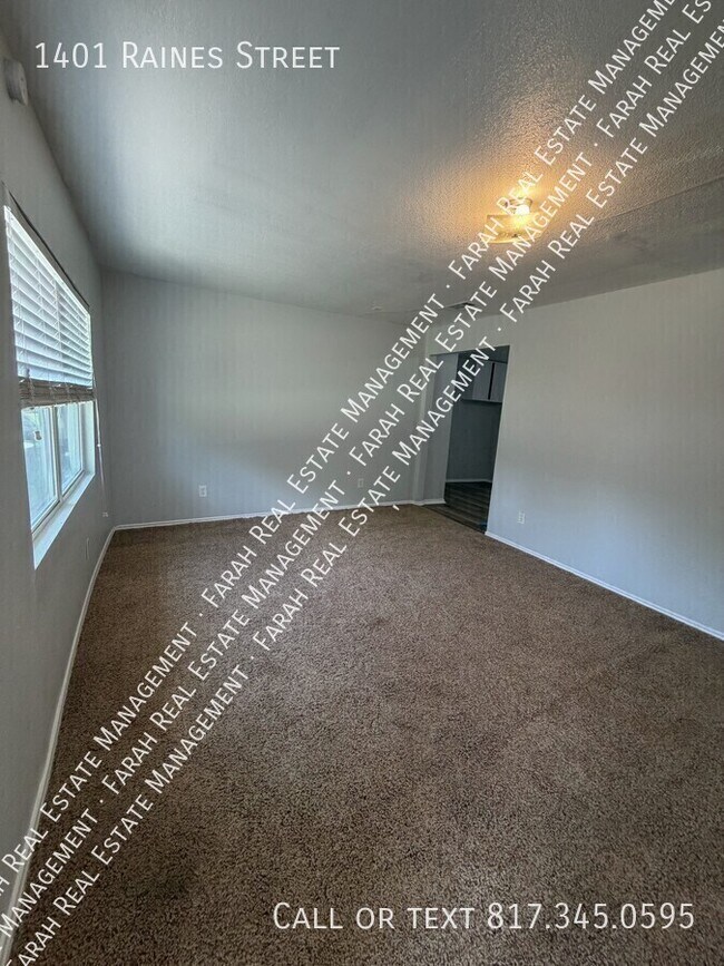 Foto del edificio - 1401 Raines St