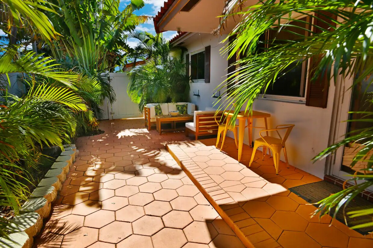 Foto principal - 1441 NW 10th St