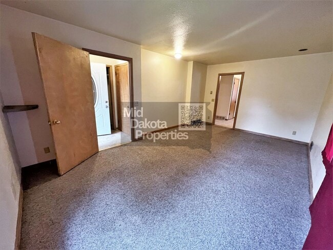 Foto del edificio - 710 S Wisconsin-2 Bedroom House