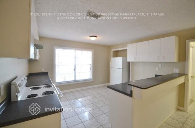 Building Photo - 417 Oakleaf Blvd