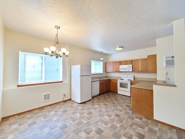 Foto del edificio - 6022 N Wiscomb St