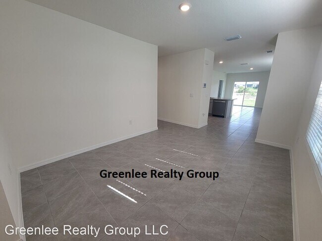 Foto del edificio - 3 br, 2 bath House - 10779 Penny Gale Loop