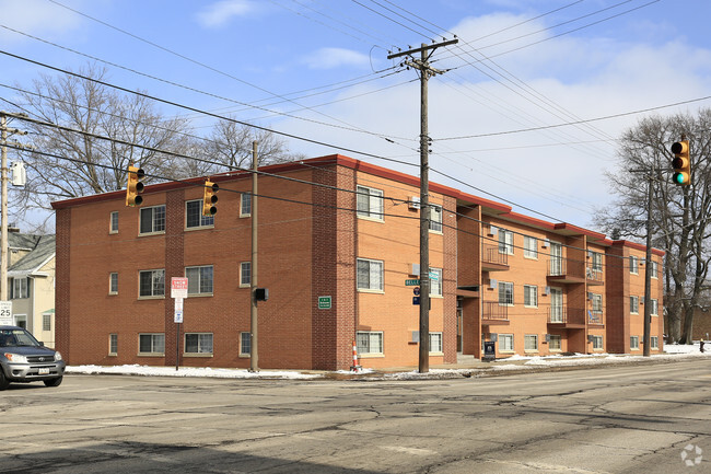 Building Photo - Elana Manor