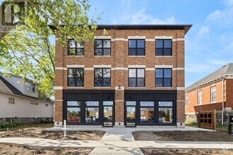 Building Photo - 22 GORDON