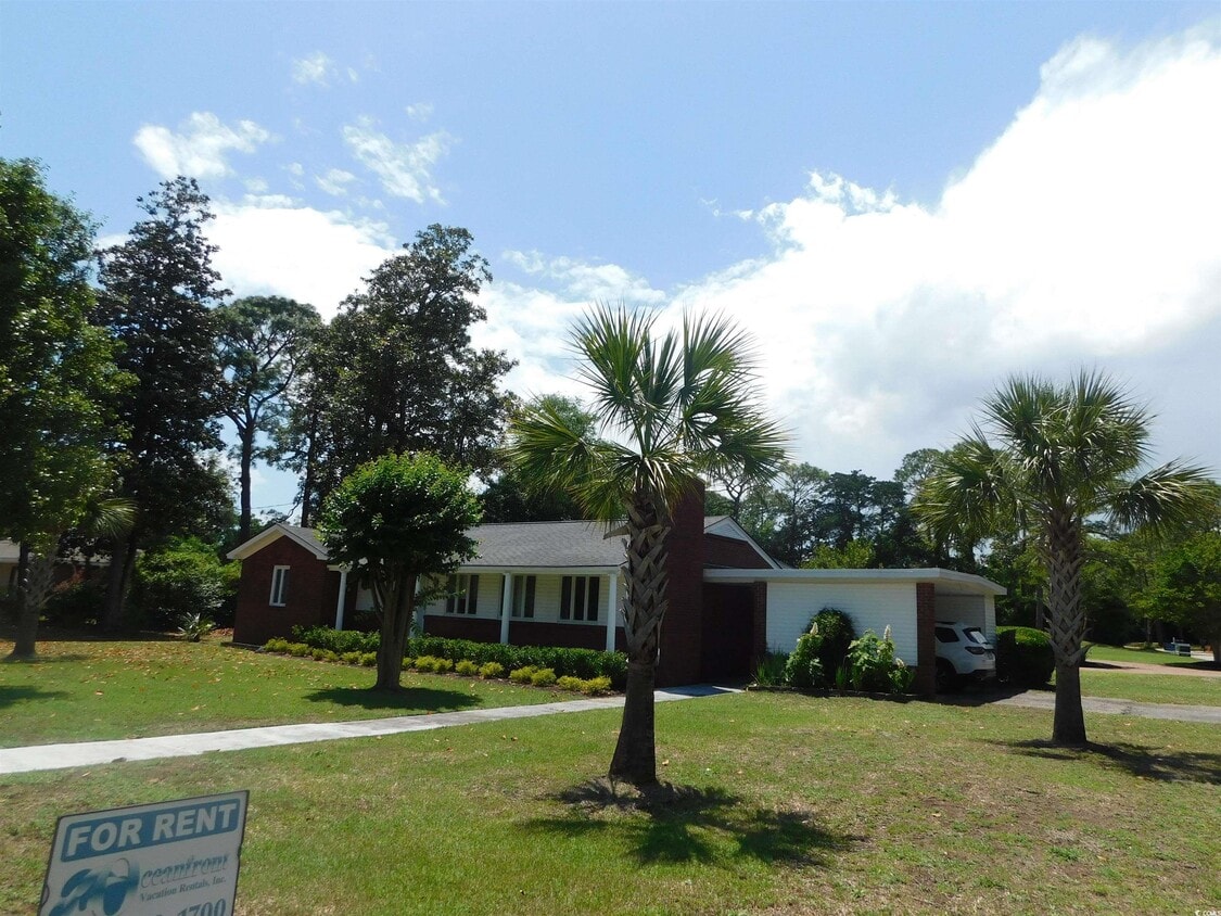 Foto principal - 611 Calhoun Rd