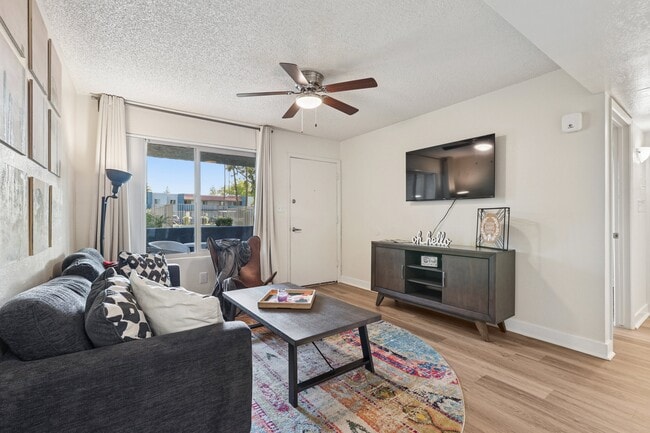 Building Photo - Riviera Park