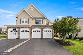 Building Photo - 2603 Rockledge Ct